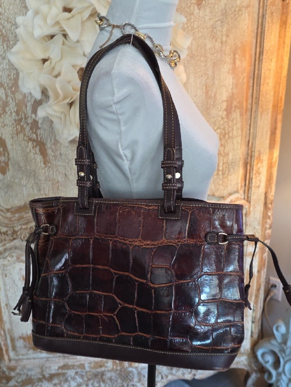 Dooney & Bourke Dark Brown Croc-Embossed Shoulder Tote - Picture 14 of 14